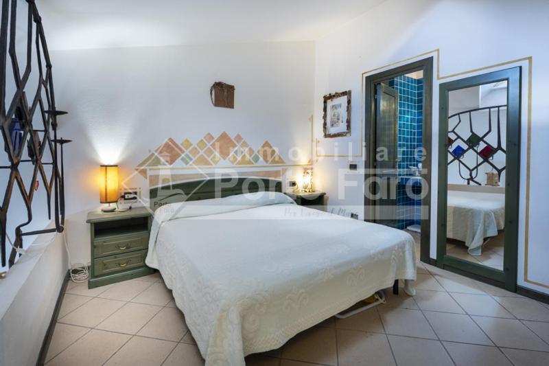 23 Baia Faro - Trilocale Mansardato Con Ampia Terrazza Vista Mare Палау Екстериор снимка