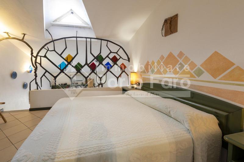 23 Baia Faro - Trilocale Mansardato Con Ampia Terrazza Vista Mare Палау Екстериор снимка